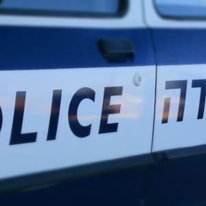 Полиция в шоке: 7-летний ребенок ездил на машине по поселку